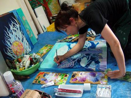 夜のにわ　　　　　　　　　　沼田佳苗